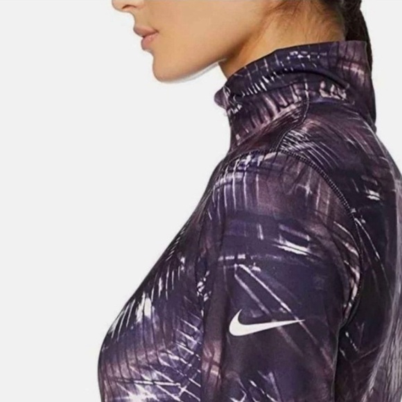 Nike Pro Dri Fit Half Zip Runner Pullover Top‎ Size Small Purple - Picture 3 of 6